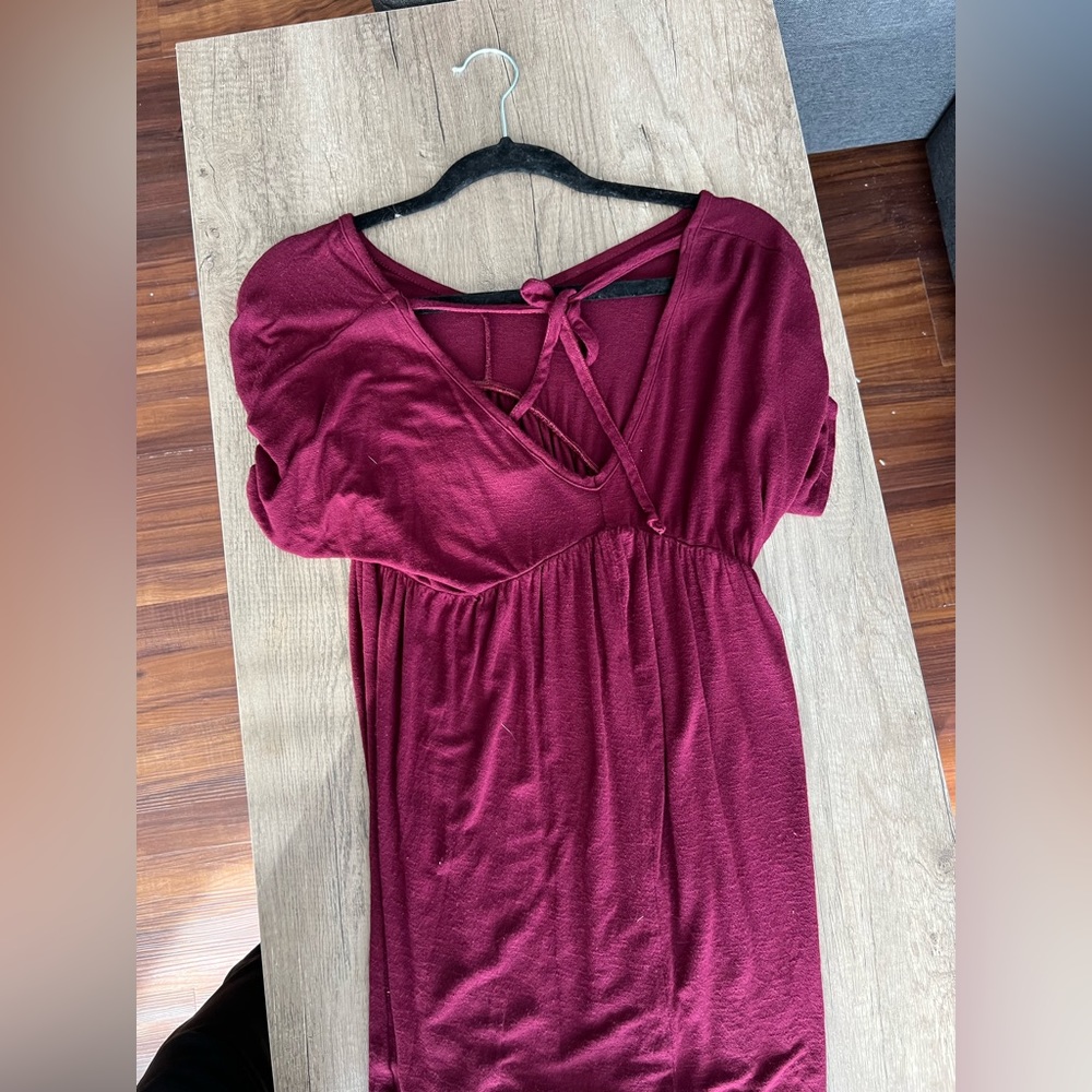 Lightweight burgundy dress
